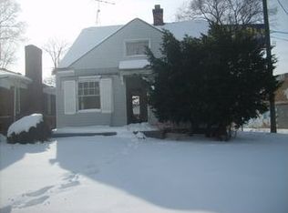681 W Robinwood St, Highland Park, MI 48203