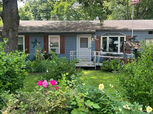 11 Upland Terrace, Ansonia, CT 06401