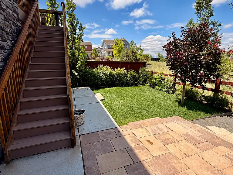 1820 Hydrangea Dr — Photo 33