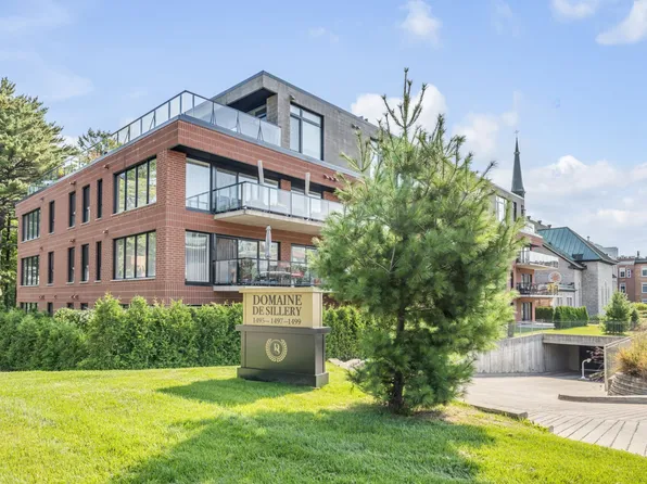 1499 Avenue Roger Lemelin #104, Quebec, QC G1S 4E2
