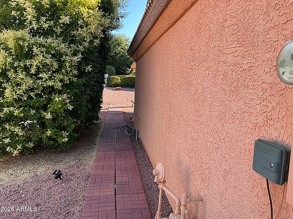 3rd image of 1180 S Vista Grande Drive