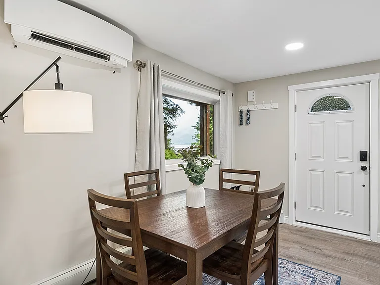316 Ash St — Photo 9