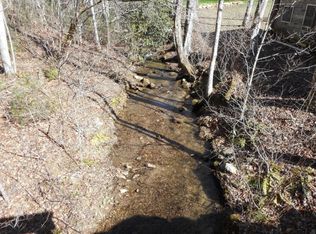 84 Walnut Creek Rd, Franklin, NC 28734