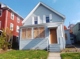 39 Edward St, Worcester, MA 01605