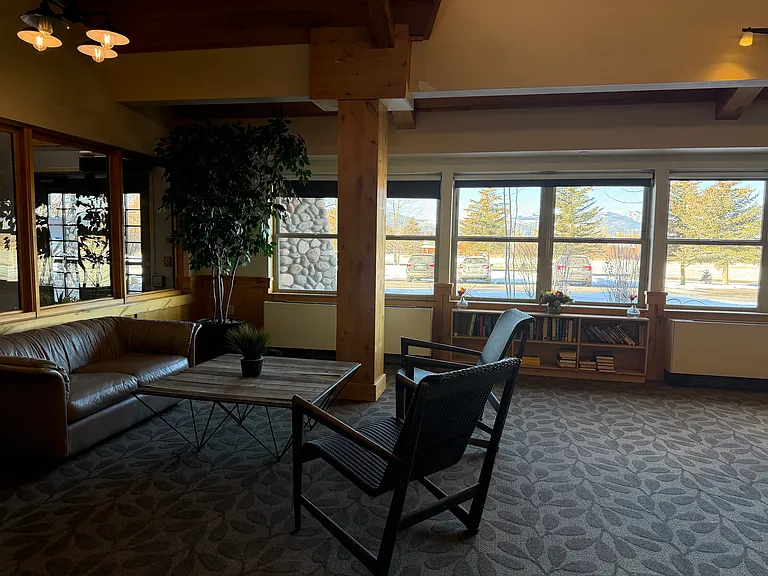 Legacy Lodge — Photo 3