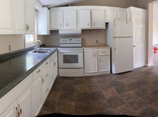 798 Pottle Hill Rd, Minot, ME 04258