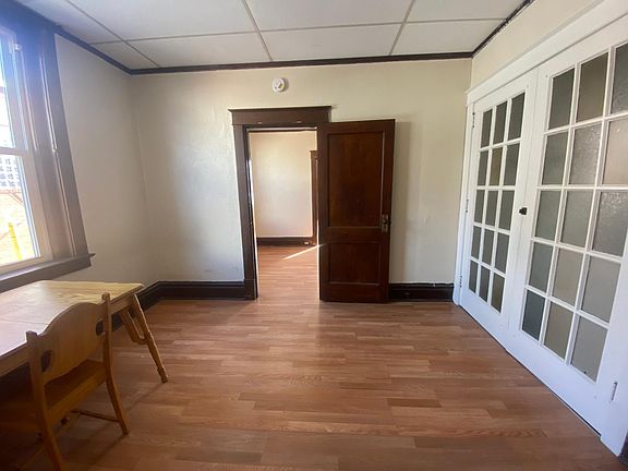 3rd image of 211 S 2nd St #A