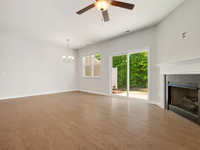 113 Zante Currant Rd — Photo 6
