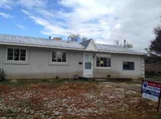 2001 Comanche Rd, Pueblo, CO 81001