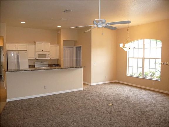 3rd image of 5527 Hornbuckle Blvd