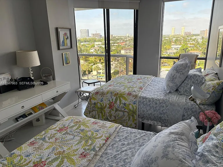 3600 Yacht Club Dr — Photo 12