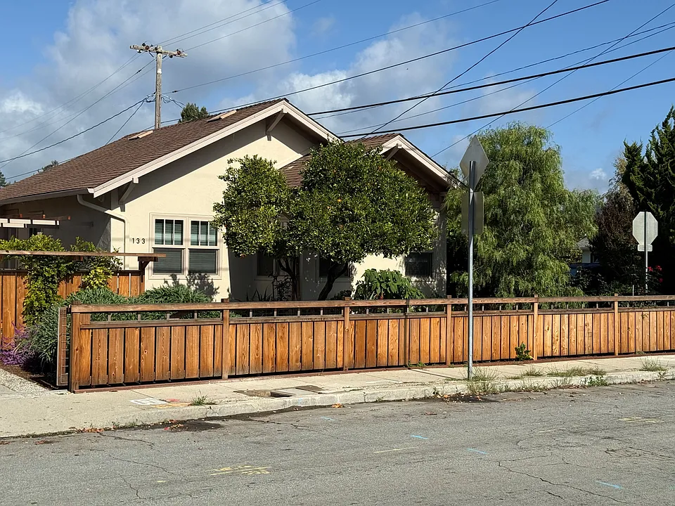 133 Washburn Ave