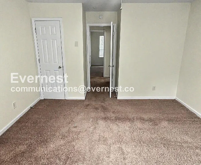 6699 Sunset Hills Blvd — Photo 11