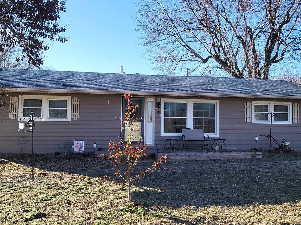 1st image of 501 W Sunrise Dr