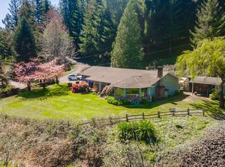 96765 Fox Trot Ln, Coos Bay, OR 97420