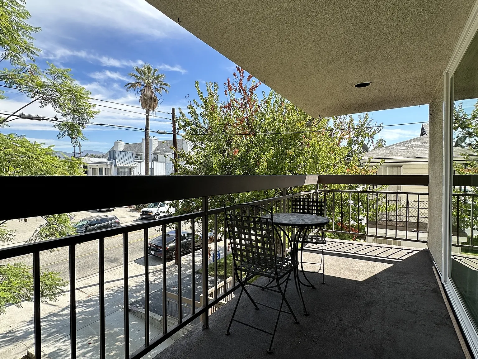 1110 Wilson - 201 — Photo 3