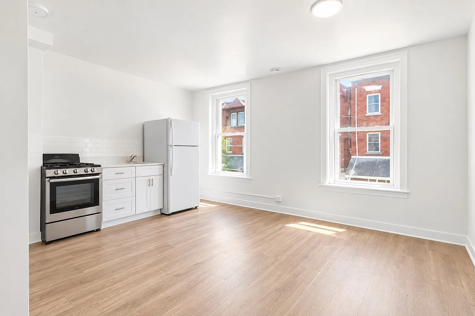 4035 Green St - 3 — Photo 2