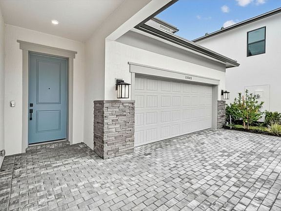 Exterior CO2 Homesite 06700