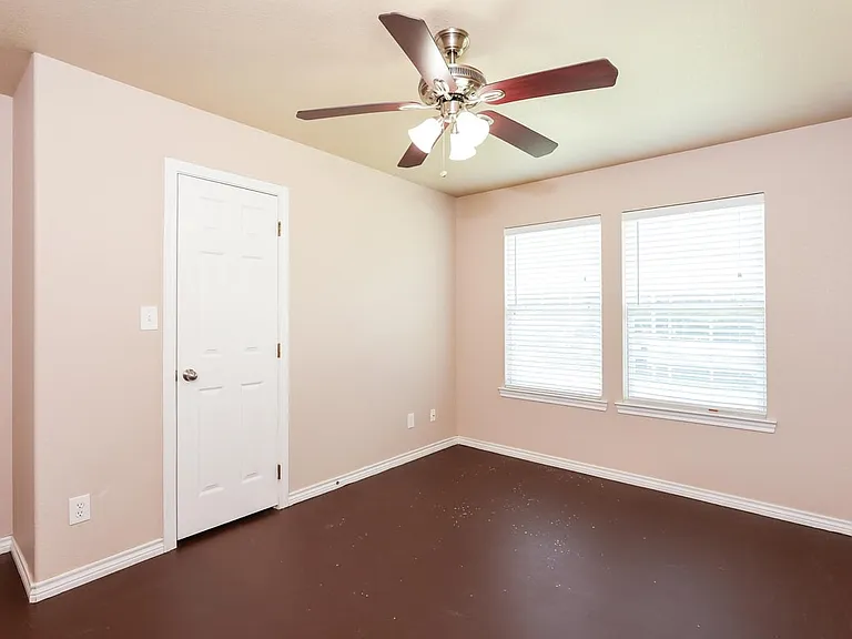 764 Rocky Ridge Flts — Photo 11