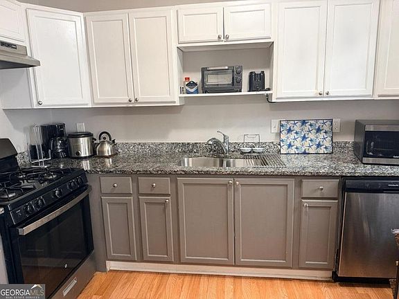 4th image of 2057 Lenoa Ln