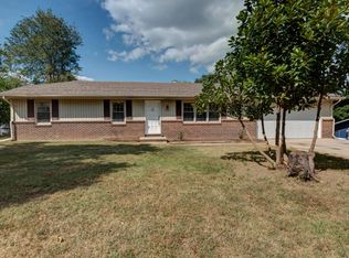 190 Elim St, Forsyth, MO 65653