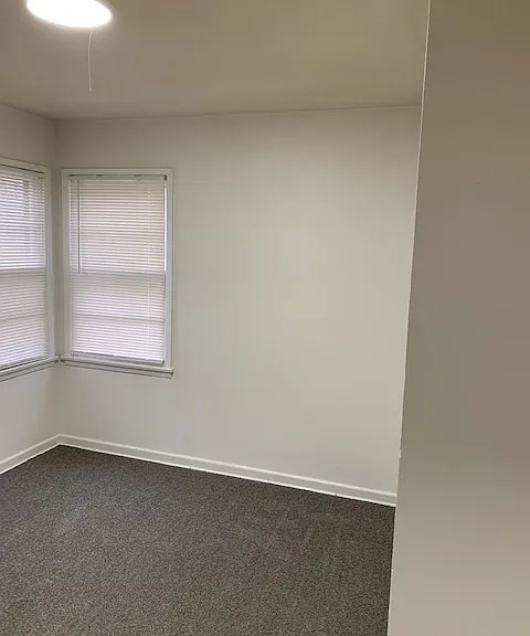 2301 S Belmont St — Photo 5