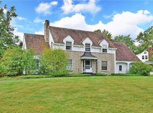 577 Fairway Dr NE, Warren, OH 44483