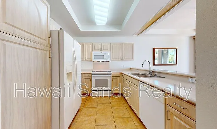 3 bed, 2.5 bath, 1261 sqft, $4,150 — Photo 2