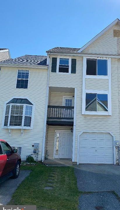 1st image of 898 Sabina Cir