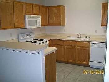 4th image of 3221 Tomahawk Dr Unit 102