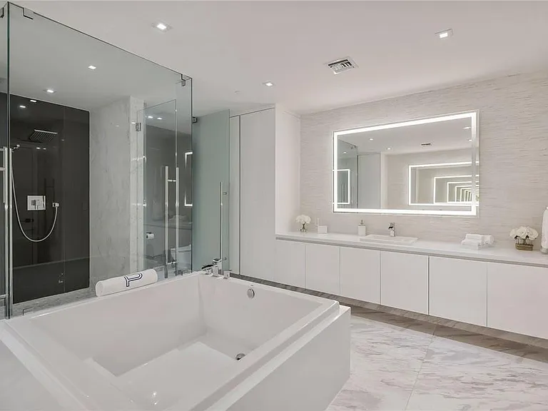701 N Fort Lauderdale Beach Blvd #602 — Photo 9