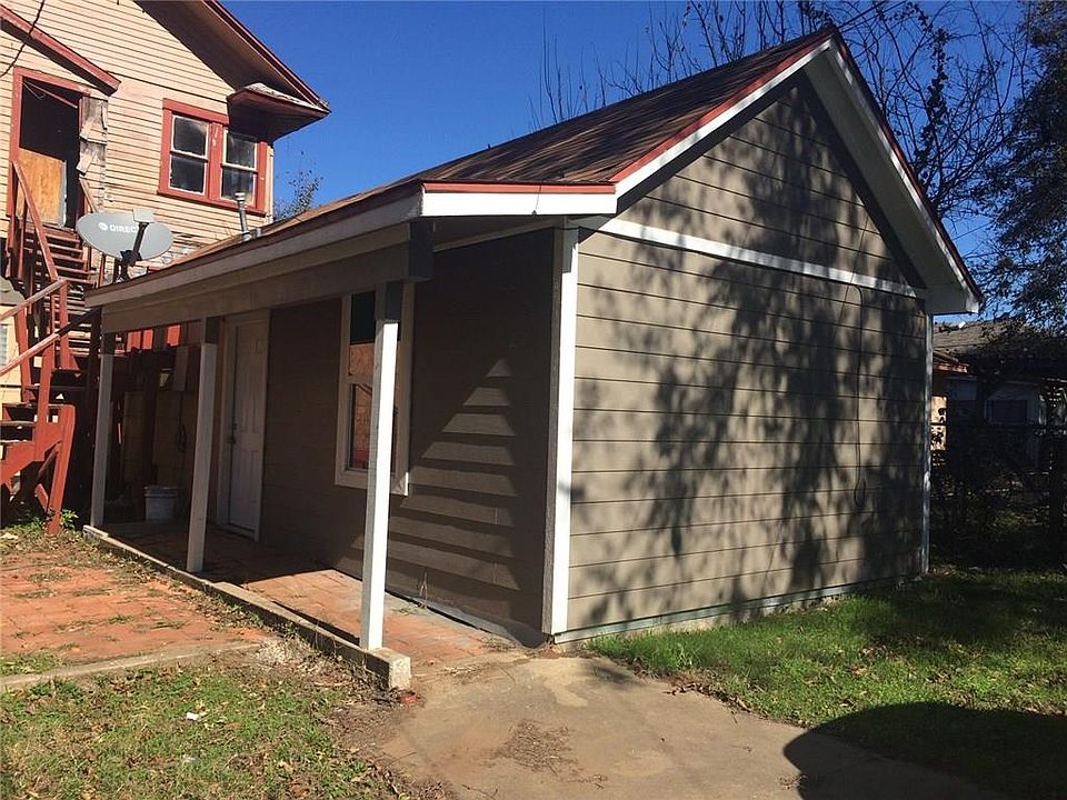 326 West Sears Street 101 326 W Sears St Denison TX Zillow