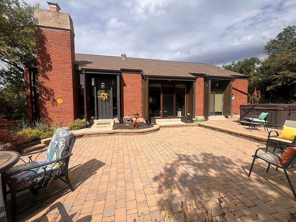 280 E 2050 S - Property Image