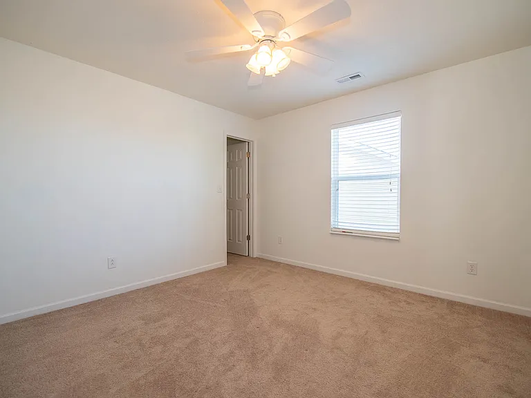 17162 Petersfield Ln — Photo 20