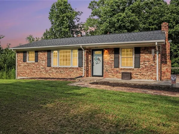 856 Lovelace Rd, Pelham, NC 27311
