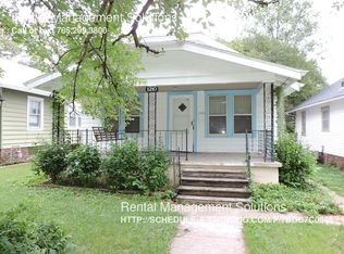 1210 SW Macvicar Ave, Topeka, KS 66604