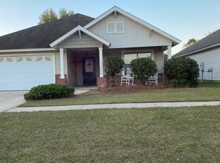 20 S Village Ln, Petal, MS 39465