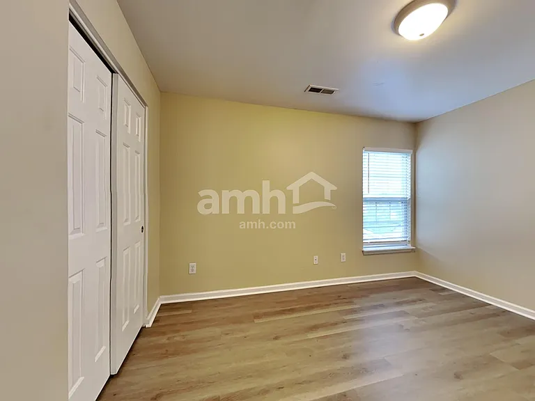 5034 Ballantine Dr — Photo 18