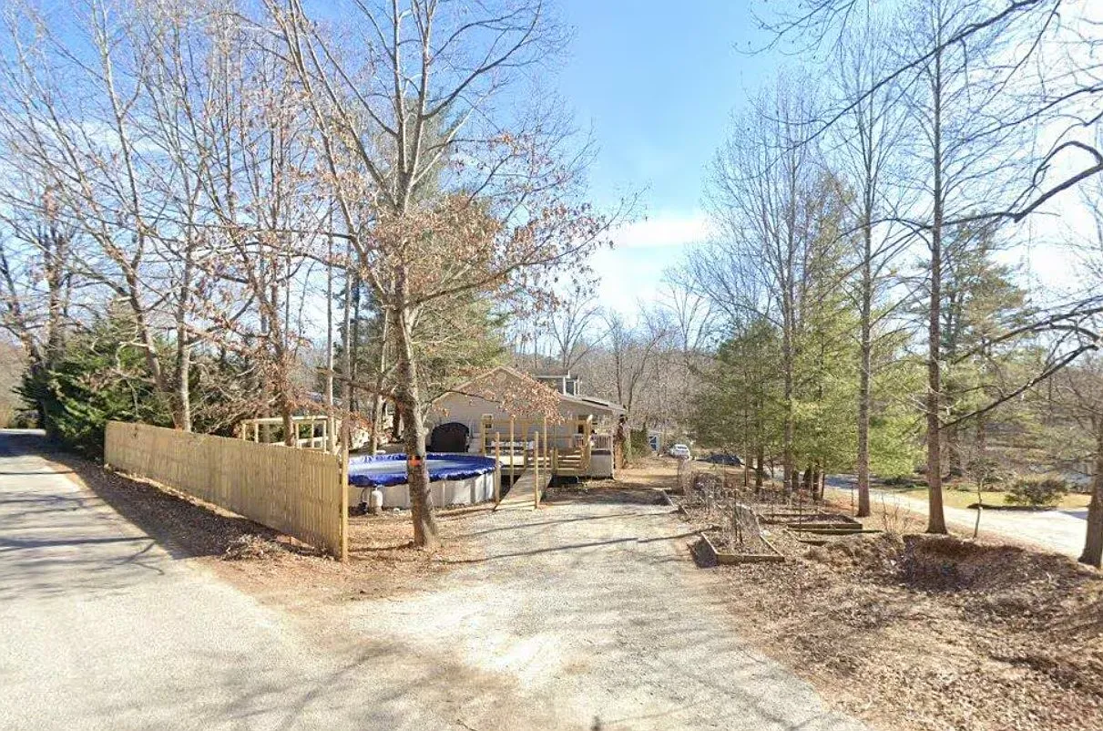 Fringetree Trl, Hendersonville — Photo 1