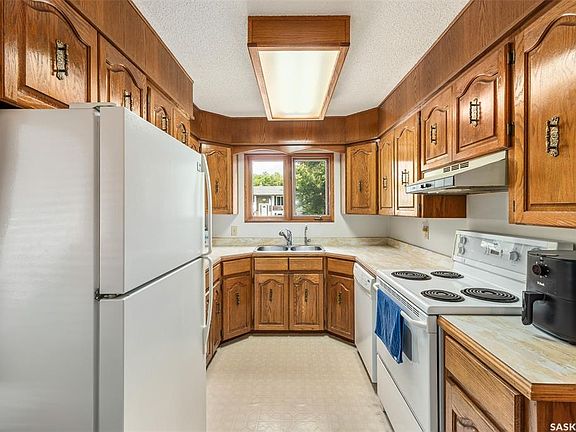 5th image of 6142 7th AVENUE N