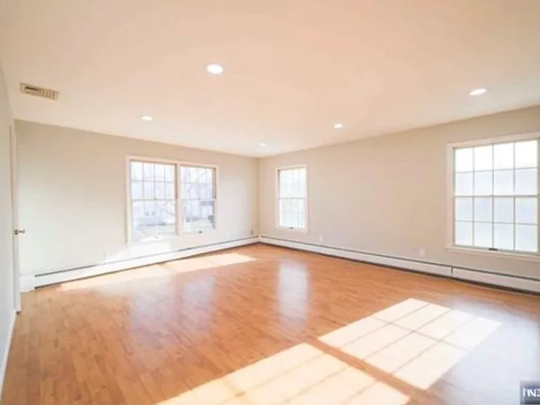 830 Elizabeth St #2 — Photo 13