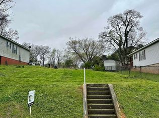 812 47th Pl S #13, Birmingham, AL 35222