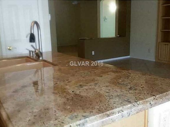 4th image of 2589 Ivoryhill St