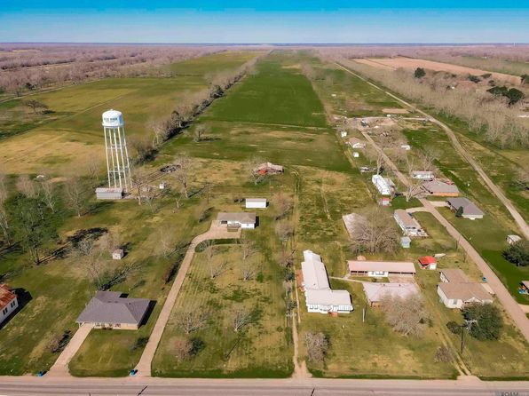 9287 False River Rd, New Roads, LA 70760
