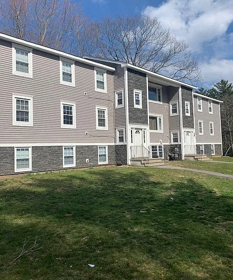 Summit Terrace at Woodland — Photo 7