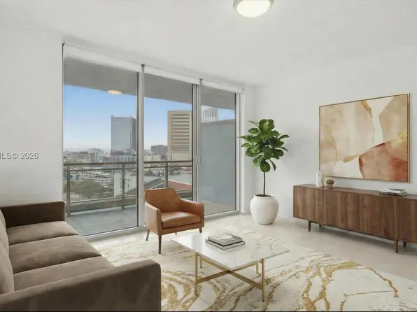 90 SW 3rd St APT 1608, Miami, FL 33130