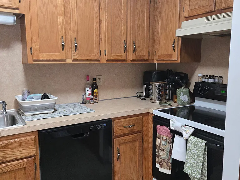 165 Old Stagecoach Rd #2 — Photo 18