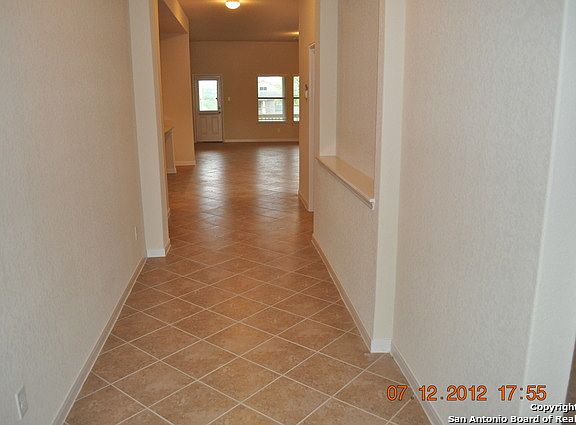 4th image of 10727 Bayhill Den