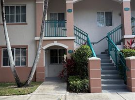 1251 SE 29th St