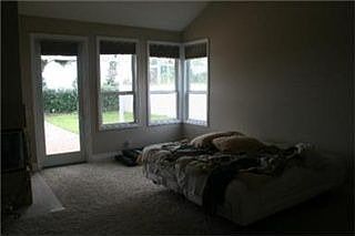3rd image of 982 Las Rosas Dr